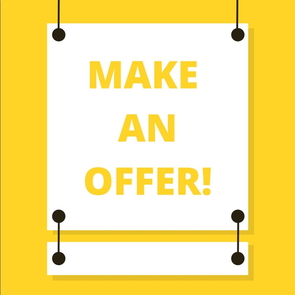 I accept reasonable offers and do bundles!